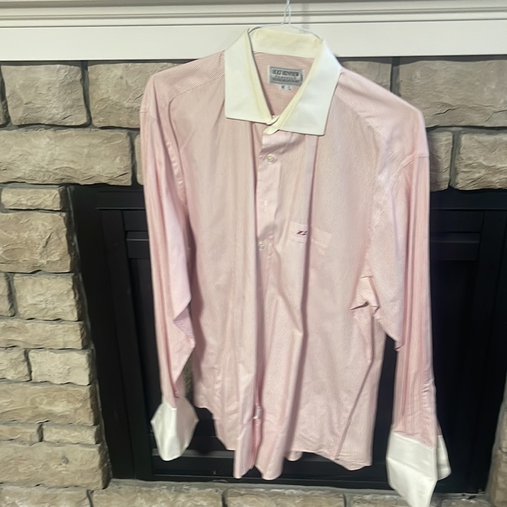 HOLT RENFREW Men’s button shirt - Picture 4 of 5